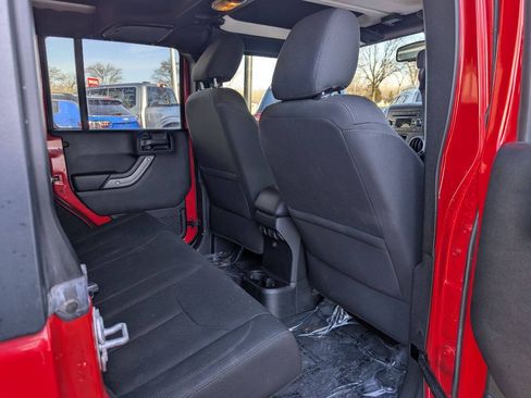 Used 2017 Jeep Wrangler Unlimited Sport w/ Quick Order Package 24S AWD/4WD image 19
