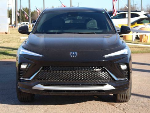 New 2026 Buick Envista Sport Touring w/ Convenience I Package image 2