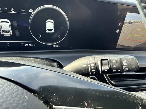 Used 2024 Kia Seltos S image 31