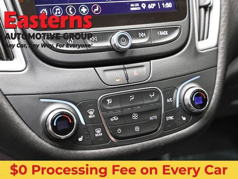 Used 2024 Chevrolet Malibu LT FWD image 19