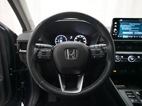 Used 2023 Honda CR-V EX-L image 4