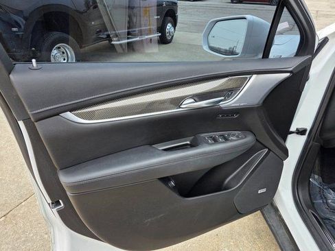 Used 2020 Cadillac XT5 Sportv AWD/4WD image 20