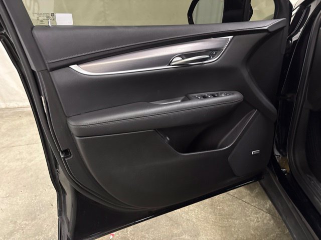 Used 2024 Cadillac XT5 Luxury AWD/4WD image 31