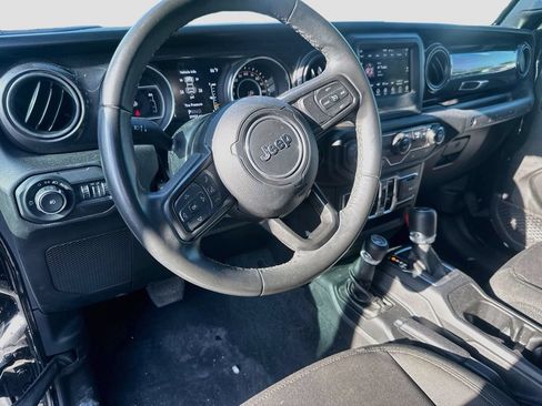 Certified 2022 Jeep Wrangler Unlimited Sport AWD/4WD image 10