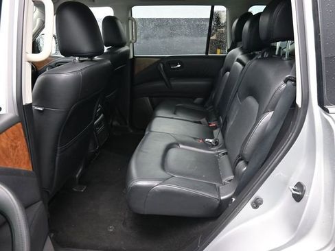 Used 2023 Nissan Armada SL image 14