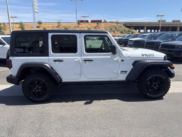Used 2022 Jeep Wrangler Unlimited Sport AWD/4WD image 7
