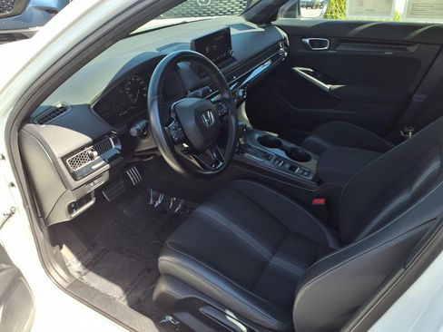 Used 2022 Honda Civic Sport image 14