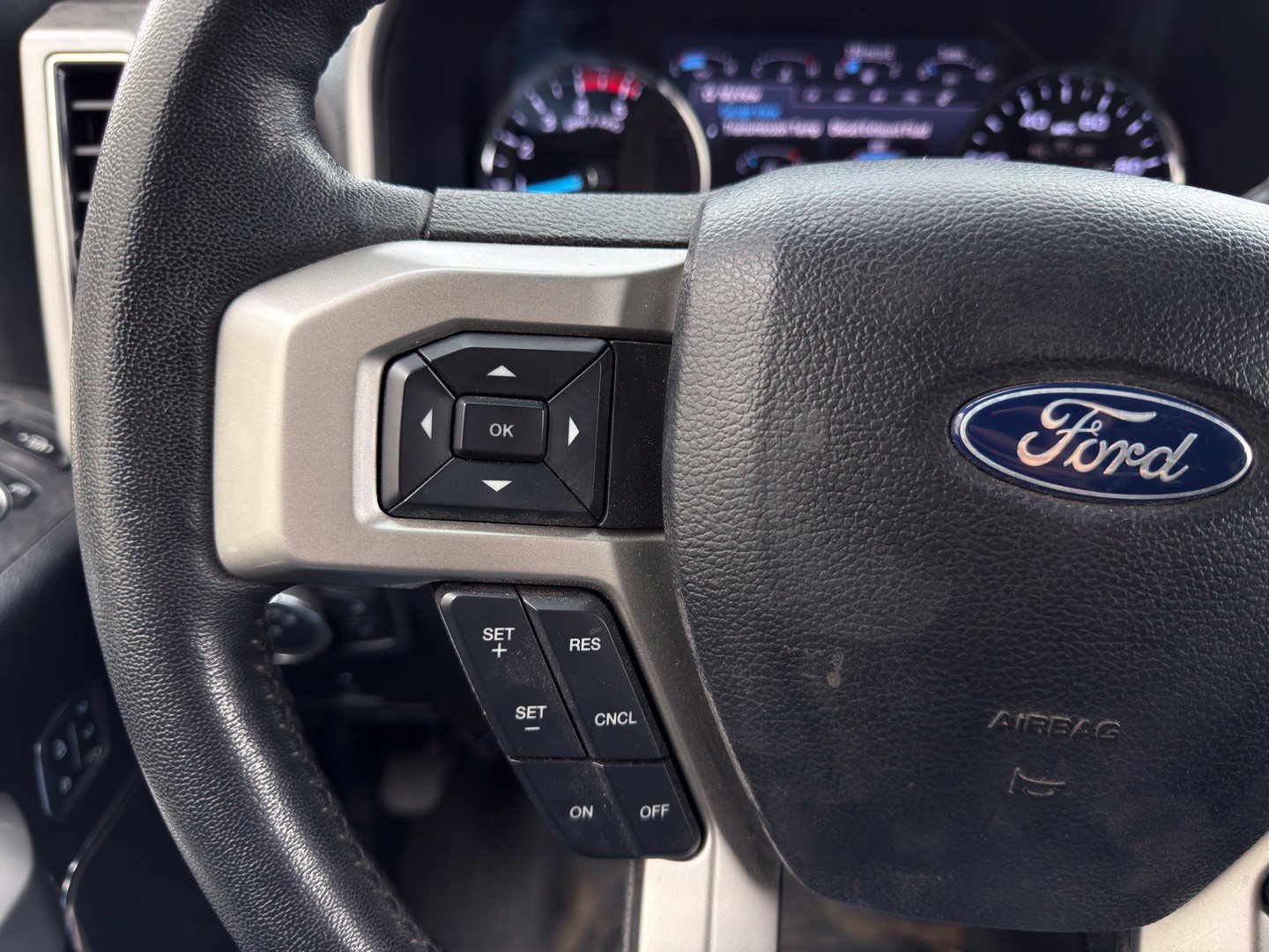 Used 2020 Ford F250 Lariat AWD/4WD image 11