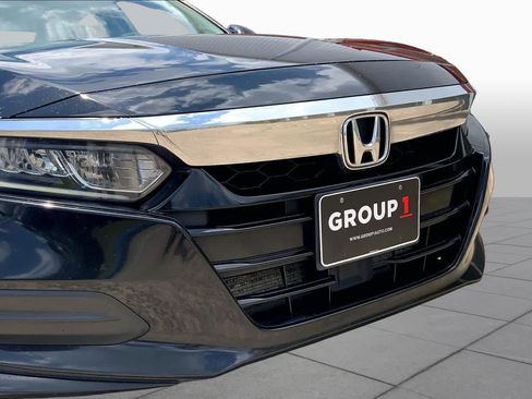 Used 2018 Honda Accord LX image 27