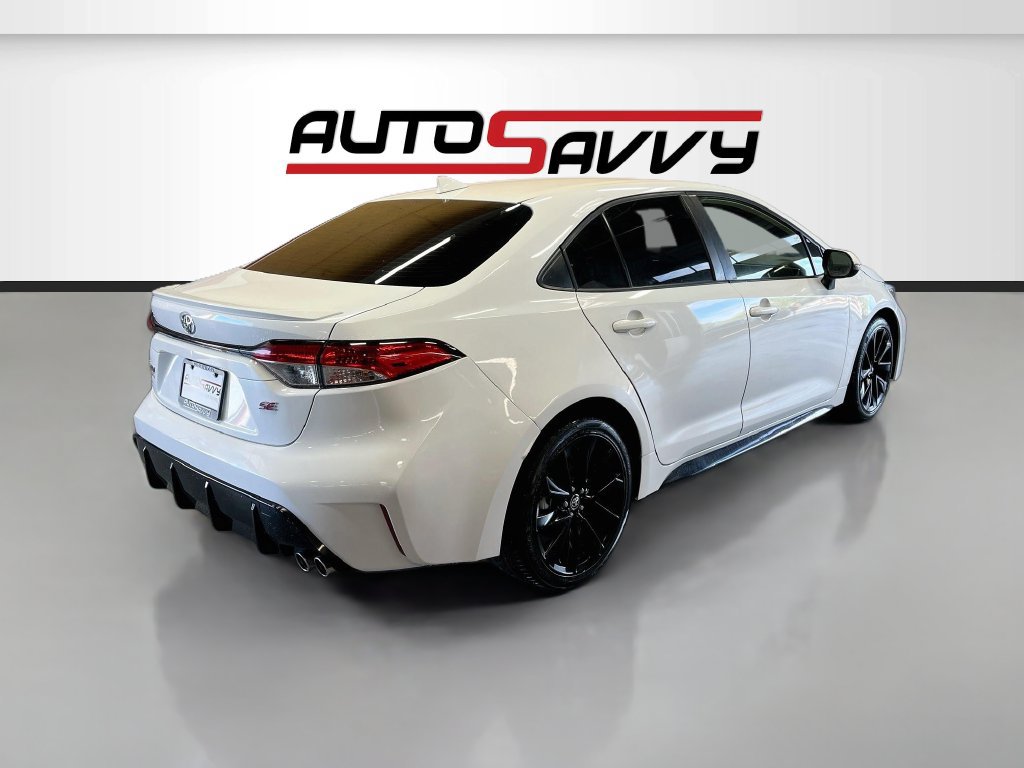 Used 2024 Toyota Corolla SE w/ SE Premium Package FWD image 7