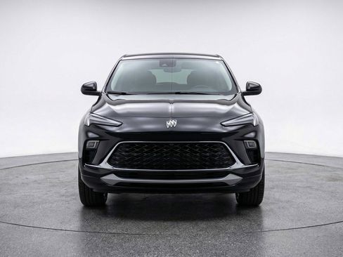 Used 2025 Buick Encore GX Preferred FWD image 2