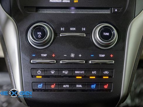 Used 2016 Lincoln MKC Reserve w/ Lincoln MKC Climate Package AWD/4WD image 25