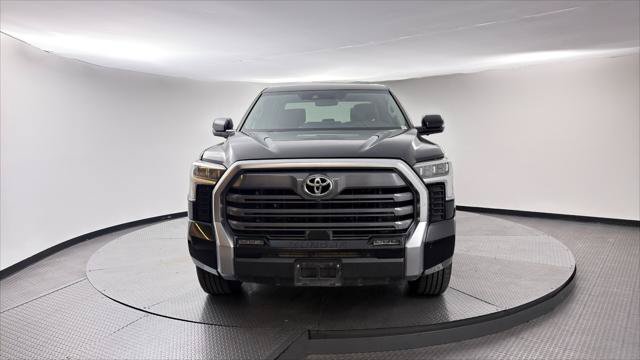Used 2024 Toyota Tundra Limited AWD/4WD image 11