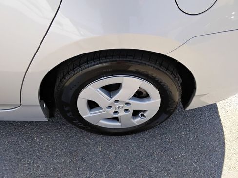 Used 2010 Toyota Prius Two image 20