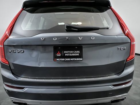 Used 2016 Volvo XC90 T8 Momentum w/ Vision Package AWD/4WD image 9