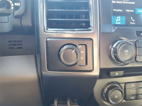 Used 2018 Ford F150 XLT w/ Equipment Group 302A Luxury image 25