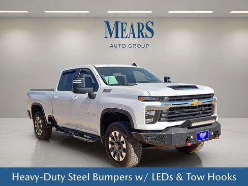 Used 2024 Chevrolet Silverado 2500 LT image 8
