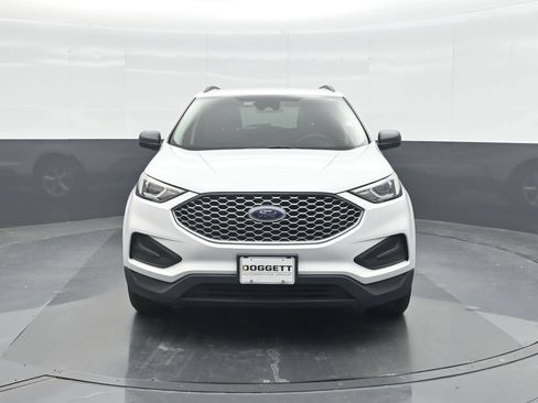 Used 2023 Ford Edge SE AWD/4WD image 5