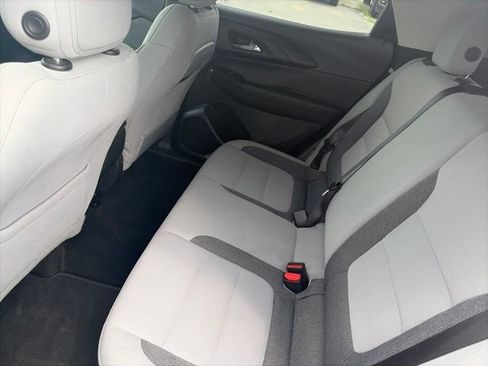 Used 2021 Chevrolet TrailBlazer LT AWD/4WD image 11