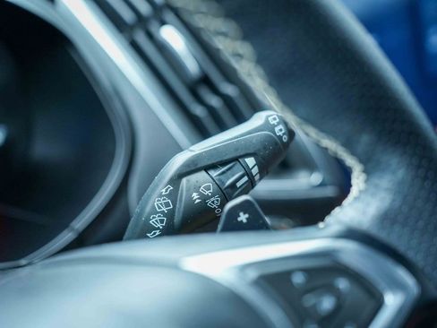 Used 2023 Ford Edge ST image 33