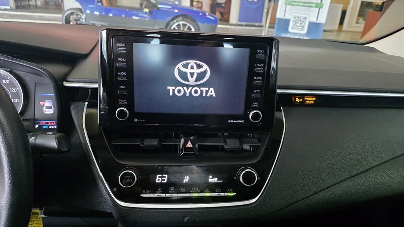 Used 2022 Toyota Corolla LE FWD image 13