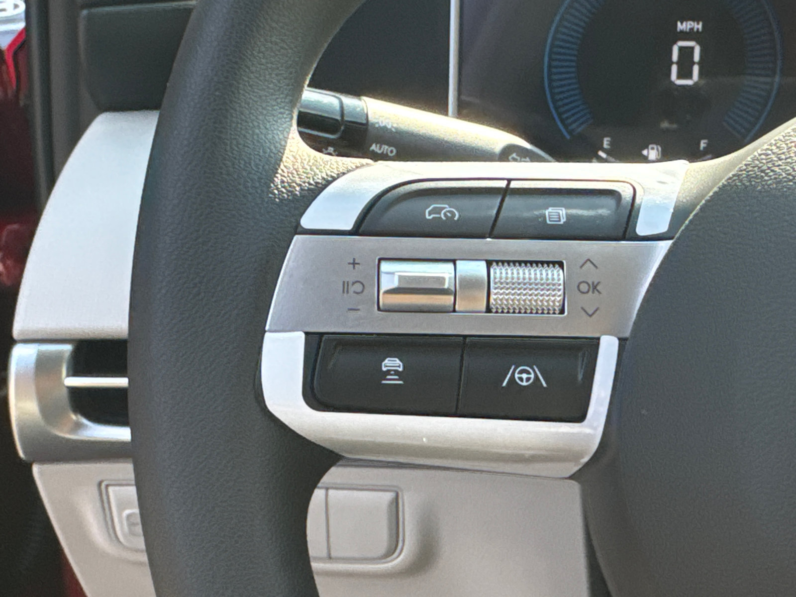 New 2026 Hyundai Tucson SEL FWD image 24