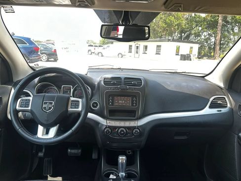 Used 2015 Dodge Journey American Value Package w/ Flexible Seating Group FWD image 22