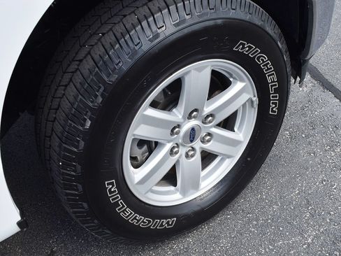 Used 2021 Ford F150 XLT AWD/4WD image 9