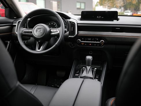 Certified 2026 MAZDA CX-50 AWD 2.5 Hybrid w/ Premium Pkg image 29