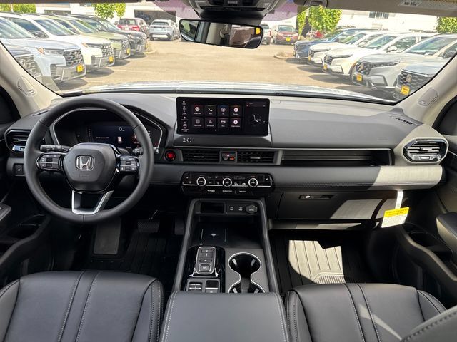 New 2026 Honda Pilot Touring image 26
