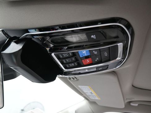 Used 2024 Jeep Grand Wagoneer L 4WD image 34