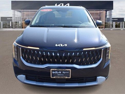 New 2026 Kia Carnival EX image 8