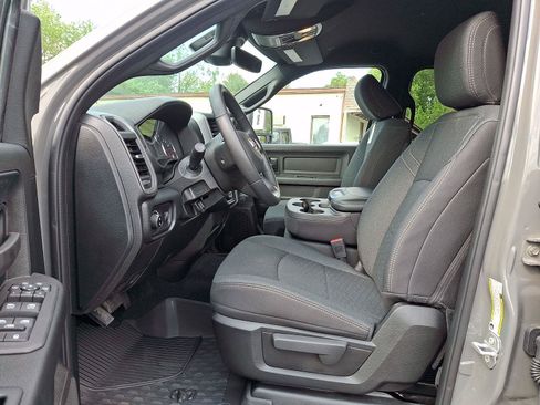 New 2026 RAM 2500 Tradesman AWD/4WD image 10