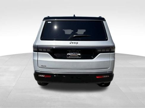 New 2026 Jeep Grand Wagoneer Summit image 6