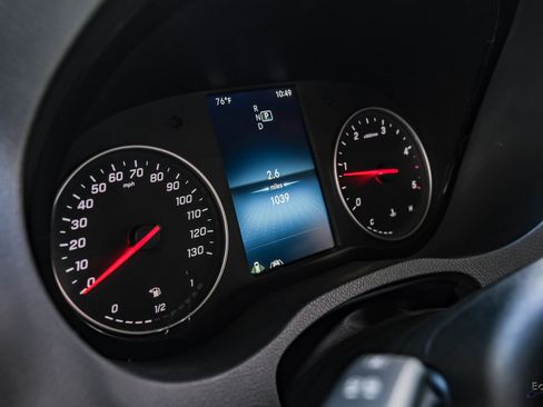 Used 2022 Mercedes-Benz Sprinter 2500 image 26