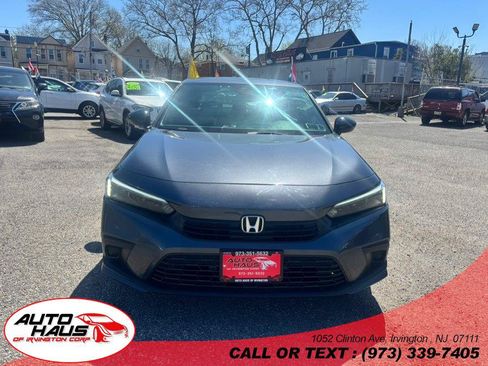 Used 2022 Honda Civic Sport image 1