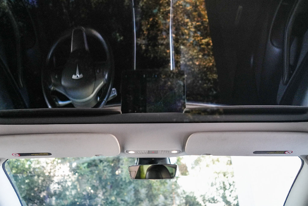 Used 2019 Tesla Model 3 Standard Range Plus RWD image 14