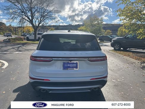 New 2025 Lincoln Corsair AWD w/ Equipment Group 101A image 6