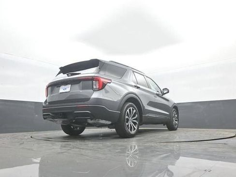 New 2026 Ford Explorer ST-Line RWD image 33