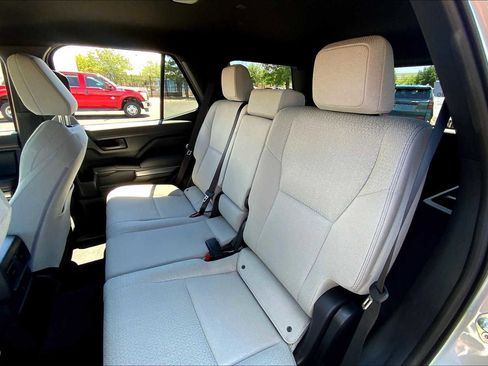 Used 2025 Toyota 4Runner SR5 image 17