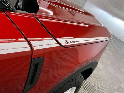 Used 2023 Ford Bronco Sport Heritage w/ Heritage Convenience Package AWD/4WD image 11