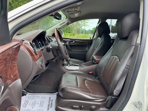 Used 2014 Buick Enclave Leather w/ Trailering Provision Package FWD image 10
