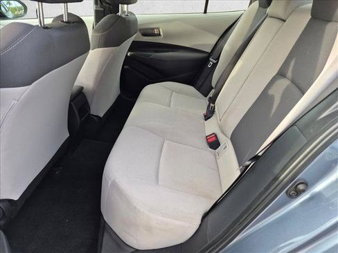Used 2022 Toyota Corolla LE FWD image 15