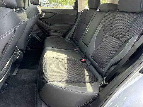 Used 2024 Subaru Forester Premium AWD/4WD image 23