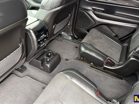 Used 2023 Jeep Grand Cherokee L Laredo AWD/4WD image 14