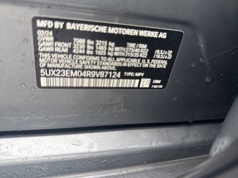 Certified 2024 BMW X7 xDrive40i image 12