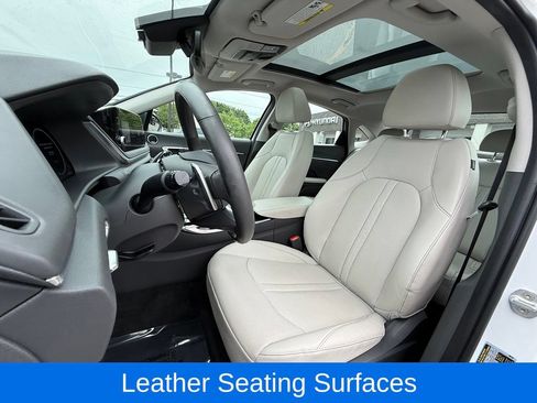 Certified 2022 Hyundai Sonata Limited FWD image 24