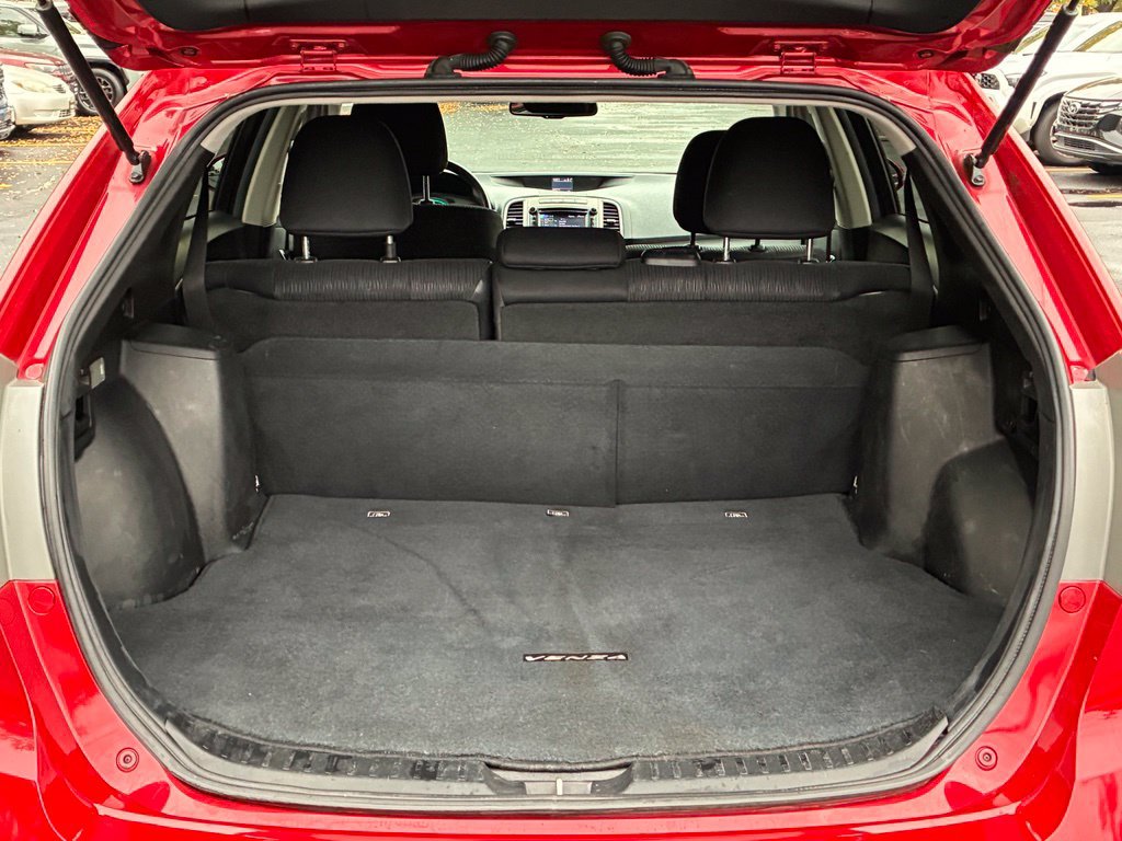 Used 2014 Toyota Venza LE AWD/4WD image 23