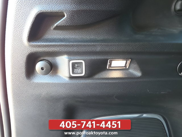 Used 2021 Jeep Grand Cherokee L Limited AWD/4WD image 34