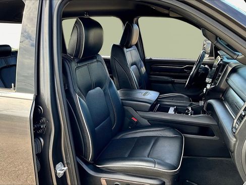 Used 2022 RAM 1500 Limited image 7
